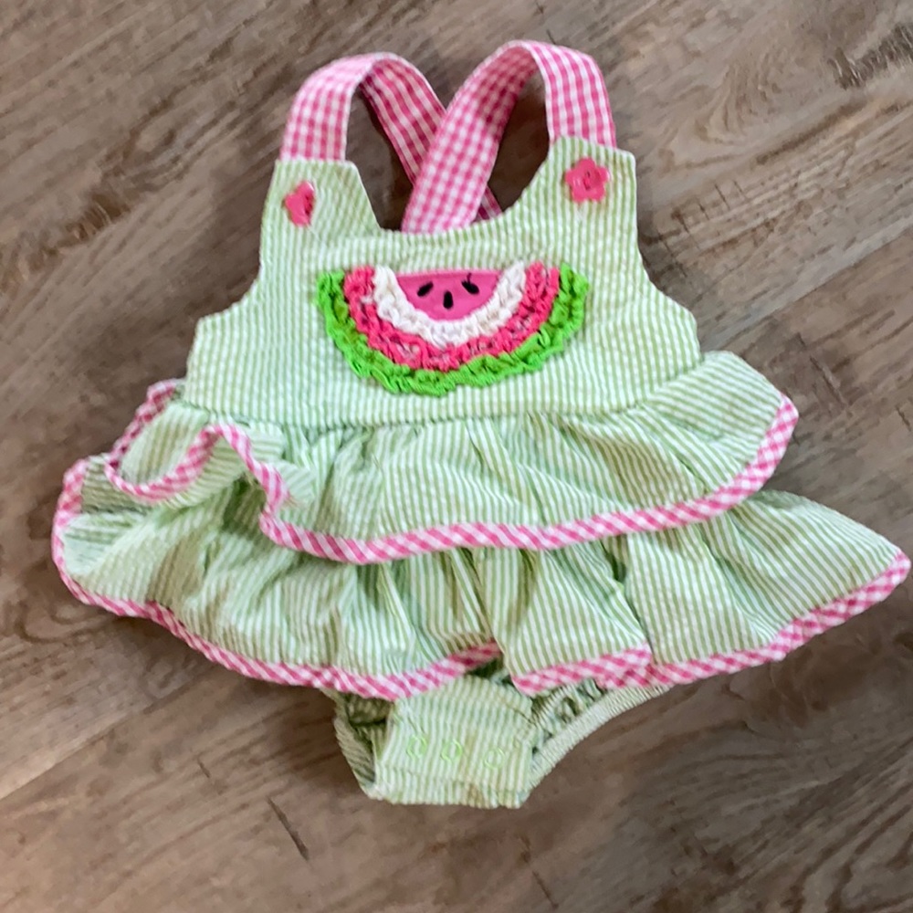 Baby dress romper